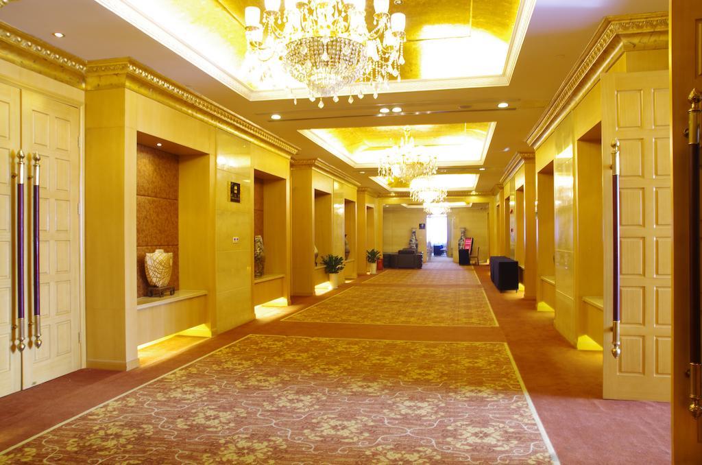 Riverview On The Bund Hotel